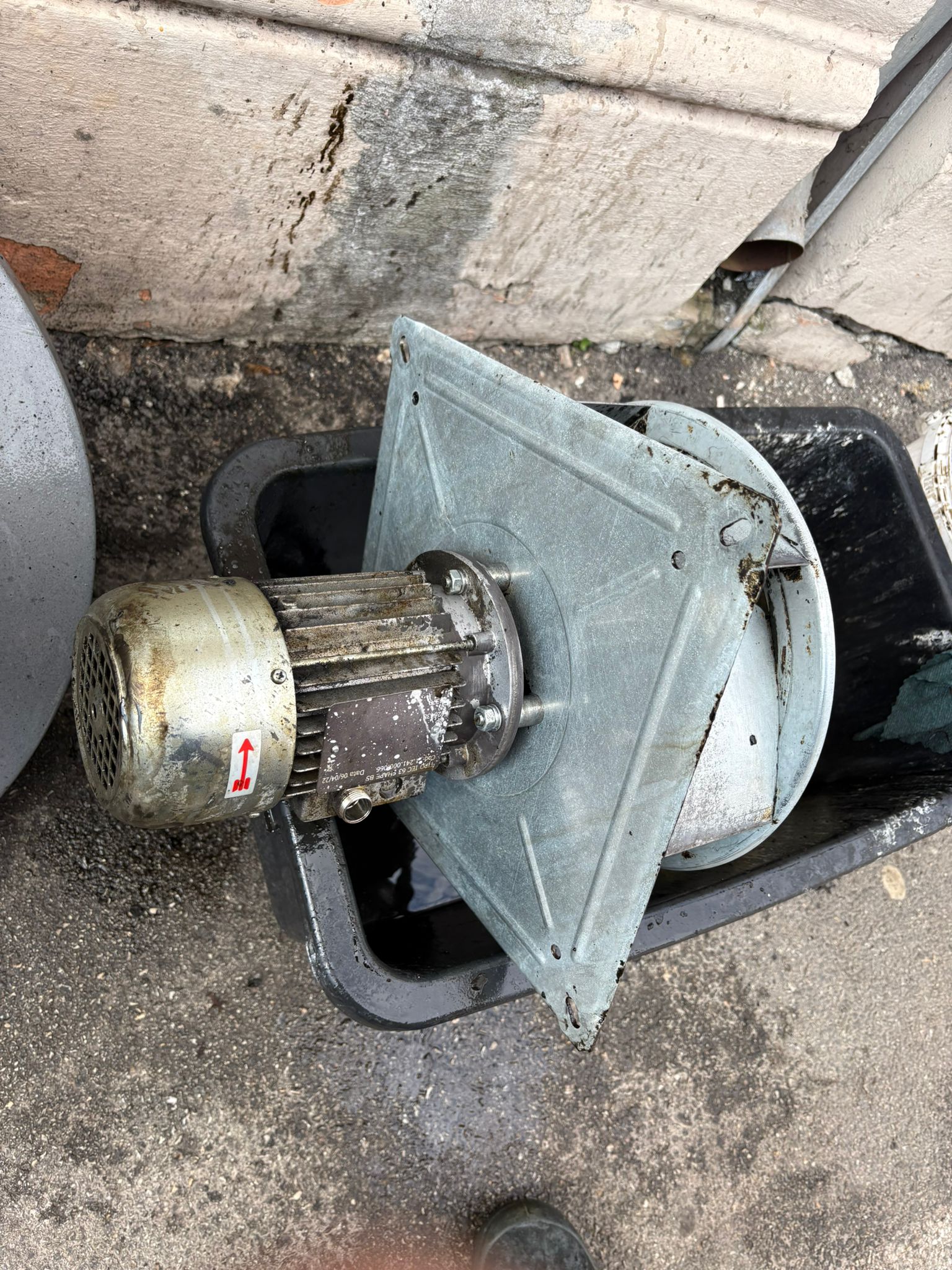 Ventilator prije čišćenja