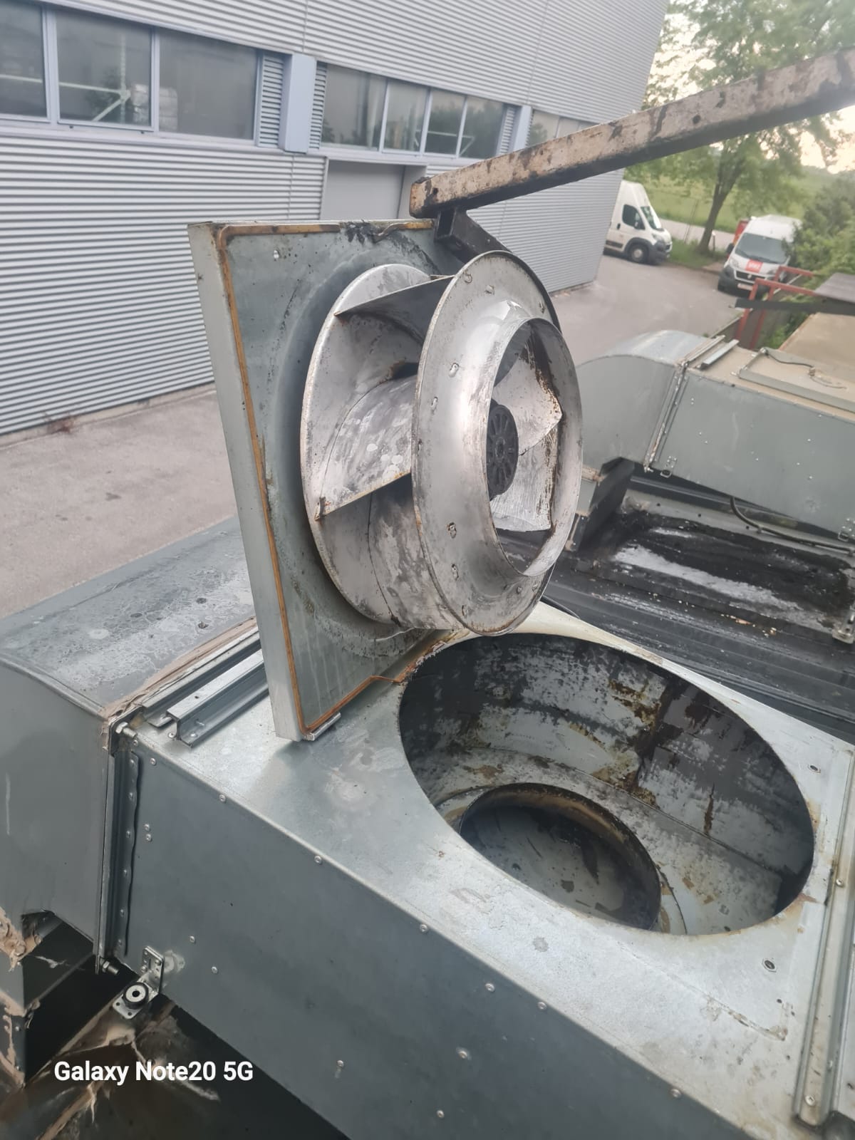 Ventilacijski sklop nakon čišćenja